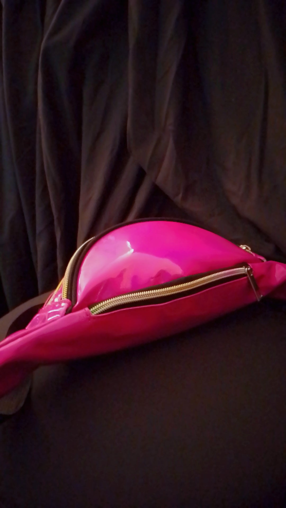 Strolling Gloss & Style Metallic Hologram Hot Pink Fanny Pack Waist Strap Pouch Bag