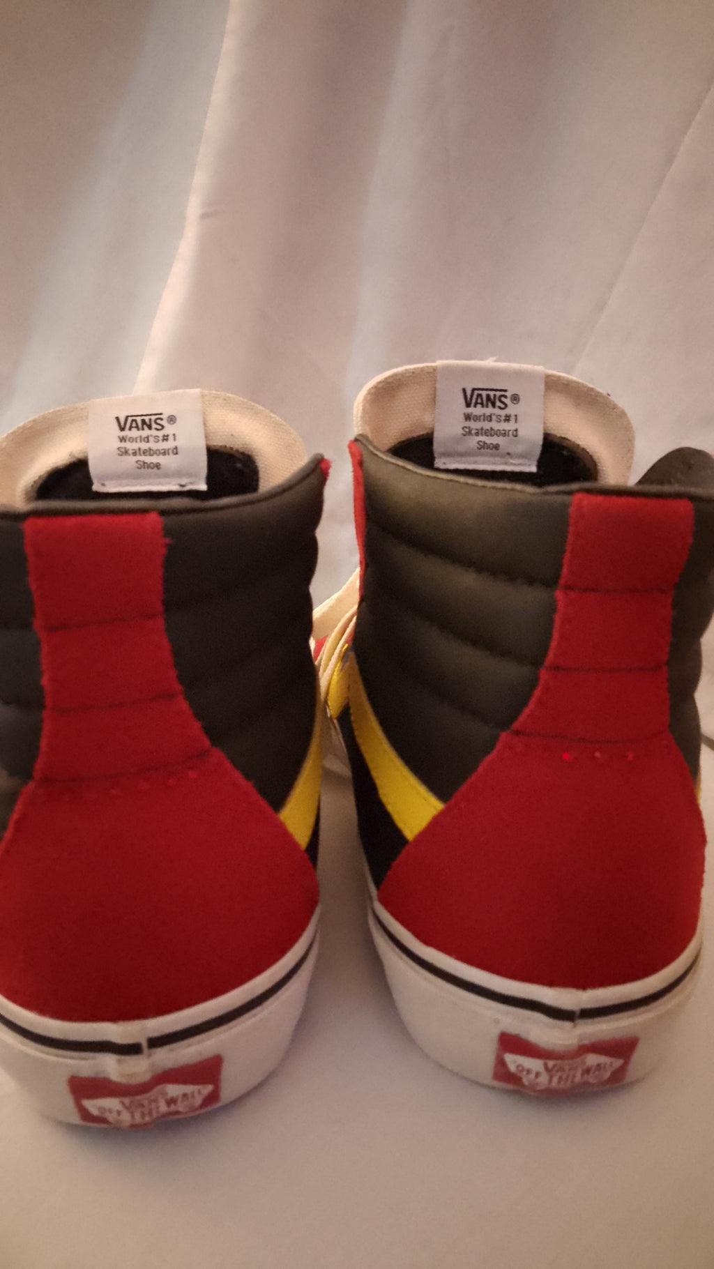 Universal Retro Authentic Sports High Top Men's Sneakers
