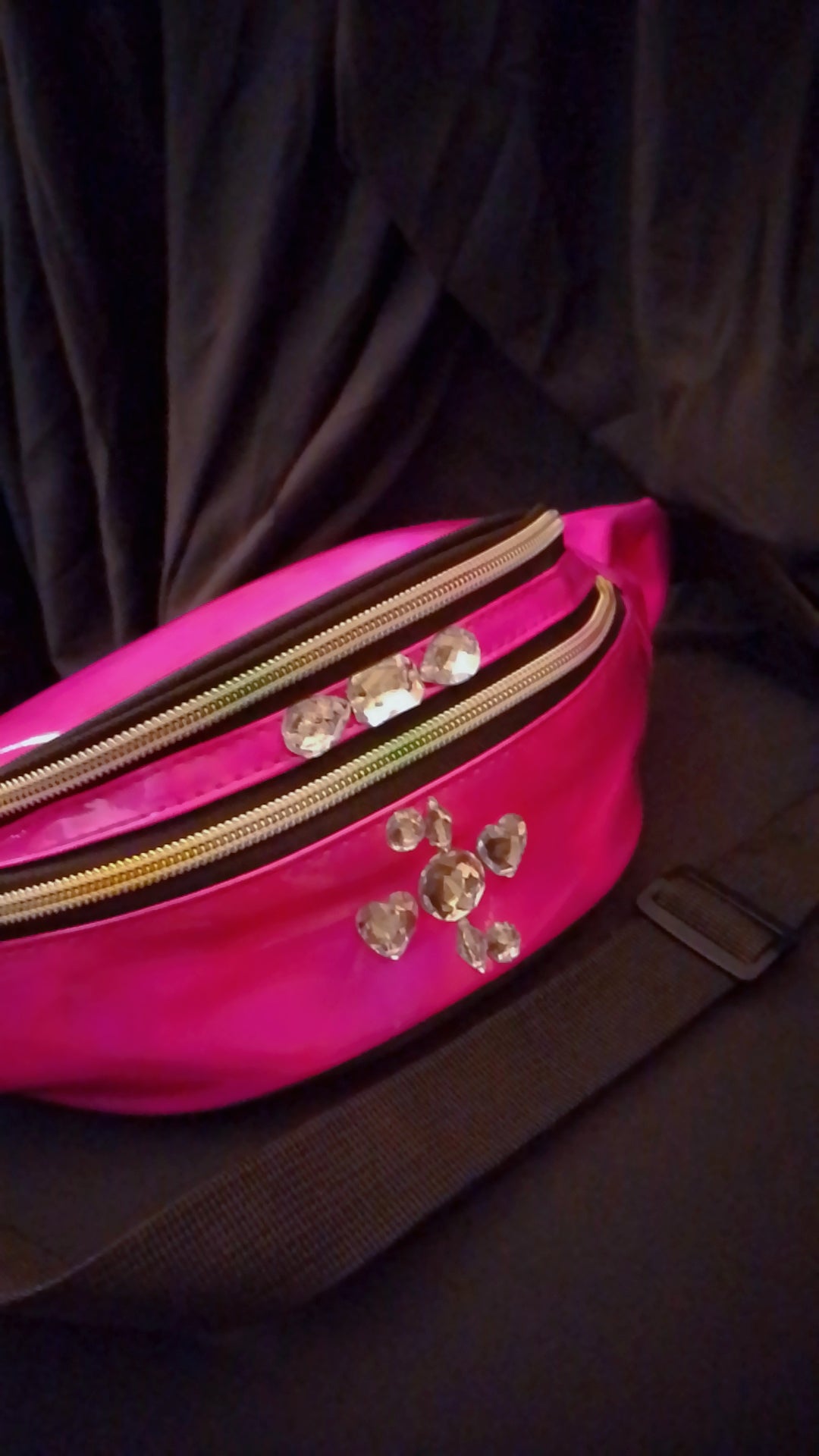 Strolling Gloss & Style Metallic Hologram Hot Pink Fanny Pack Waist Strap Pouch Bag