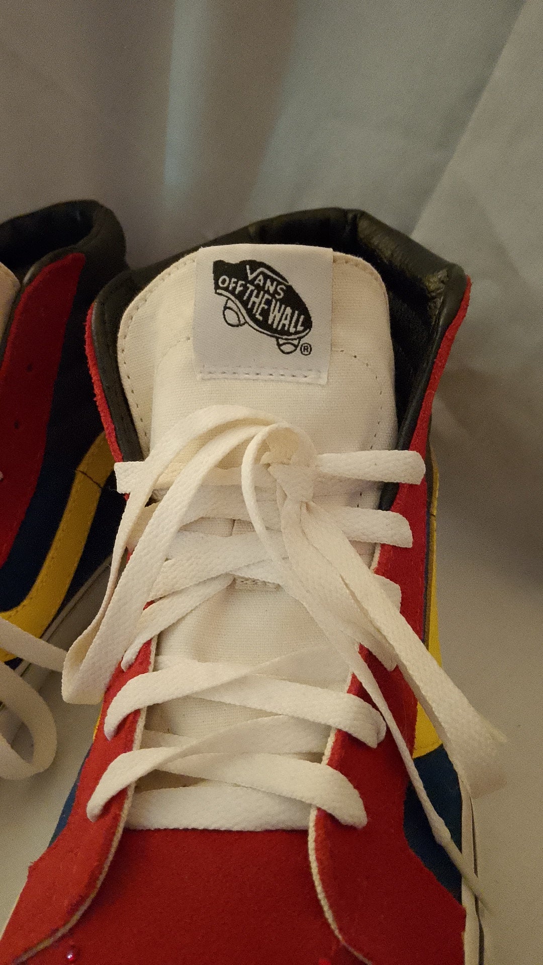 Universal Retro Authentic Sports High Top Men's Sneakers