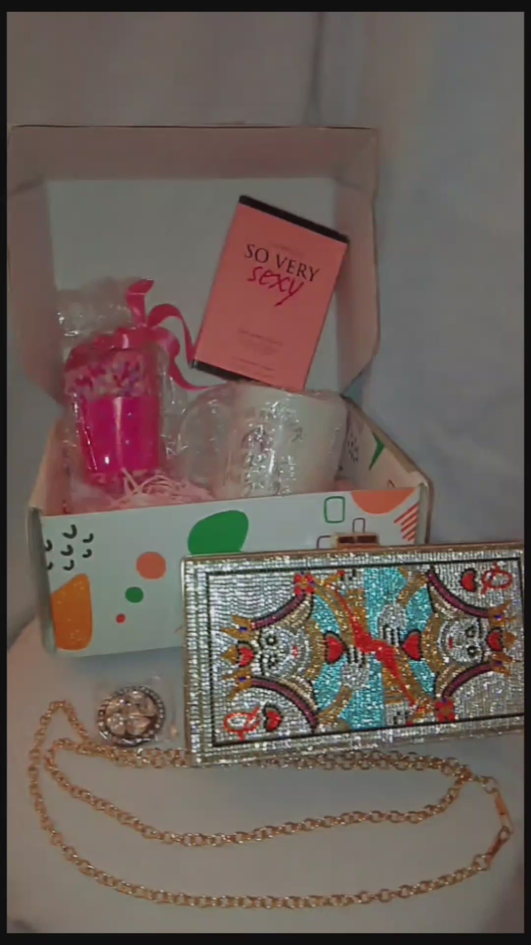 Go & Glow Bundles #506  - Women - Bling Card Clutch Bag, Attachable Cellphone Handle, Mug & Gift cup