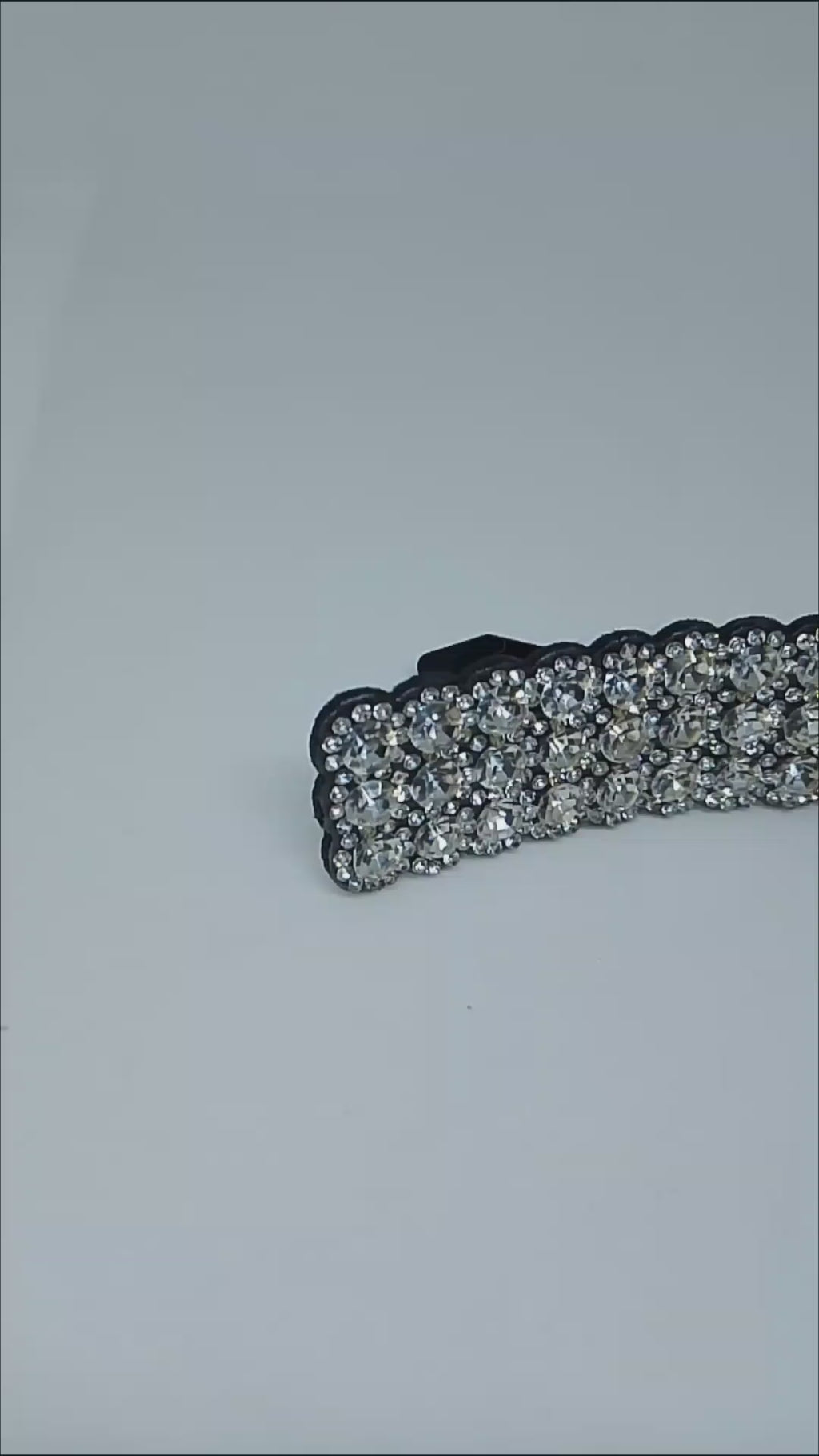 Scalloped Bed Of Jewels Silver Gem Hair Clip Barrette
