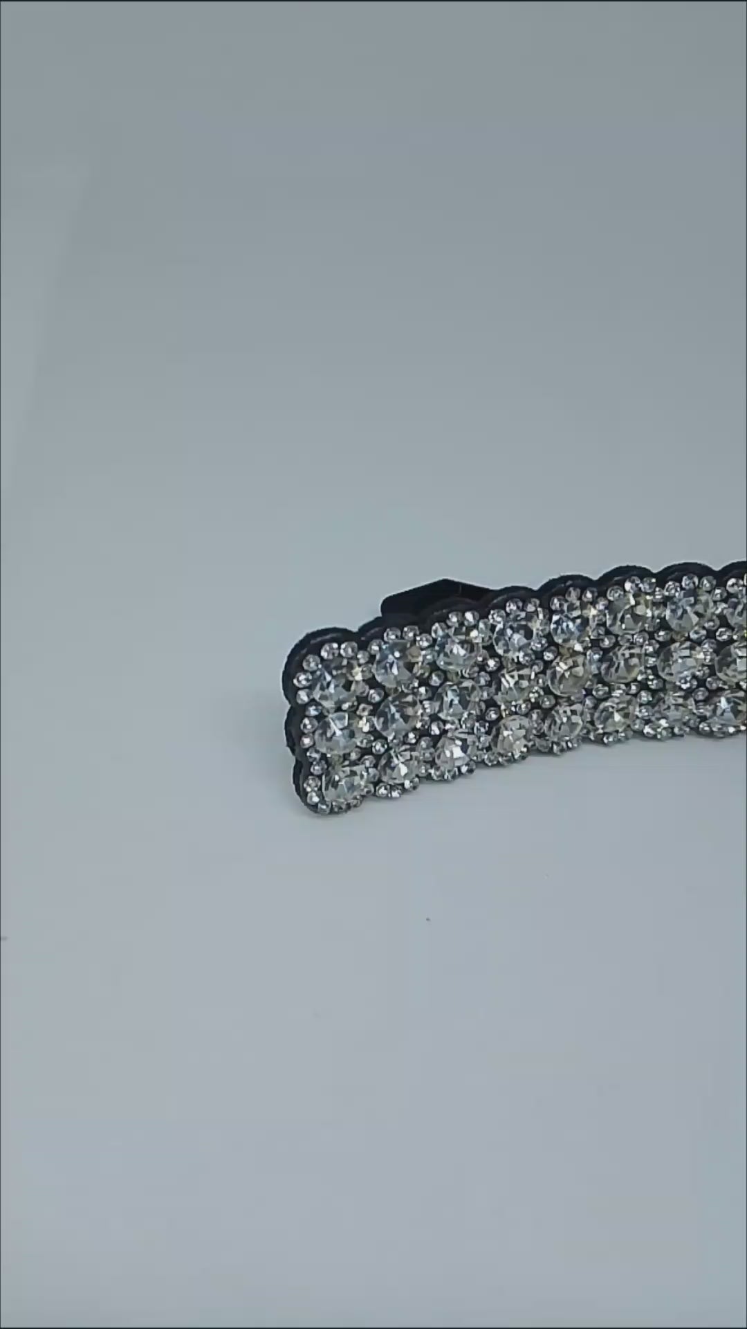 Scalloped Bed Of Jewels Silver Gem Hair Clip Barrette