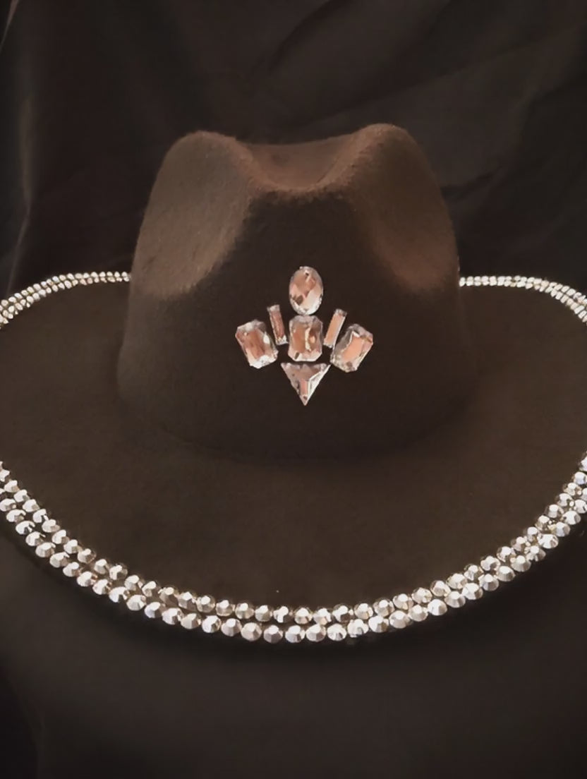 Show Stopper Elite Wide Brim Hat