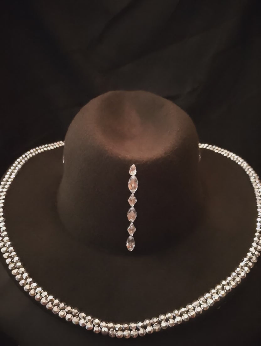 Show Stopper Elite Wide Brim Hat