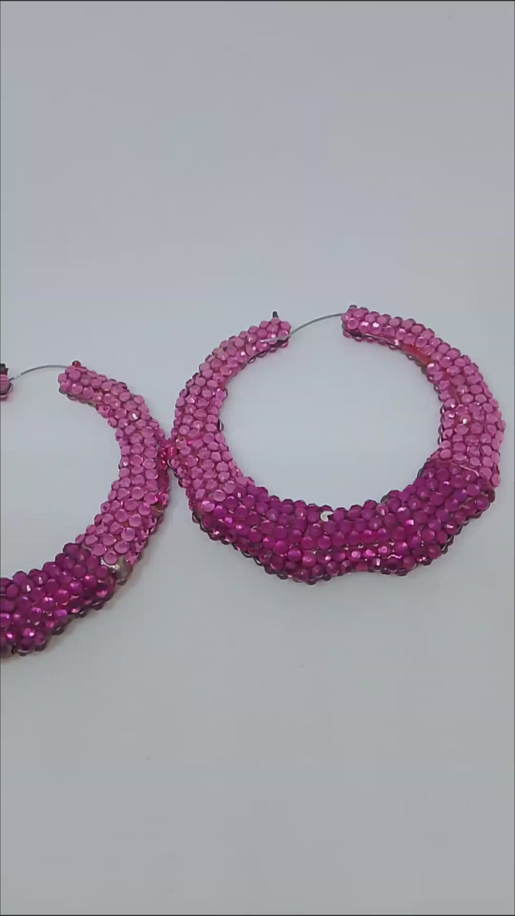 T - Vintage Cabernet Fiesta Berry Ruby Retro Bamboo Hoop Earrings