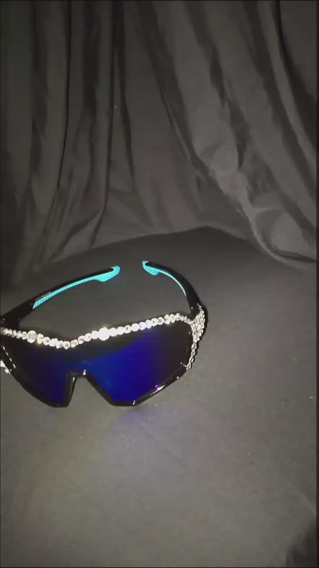 Vector Backdrop Expedition Men's UV Protected Shades Sunglasses